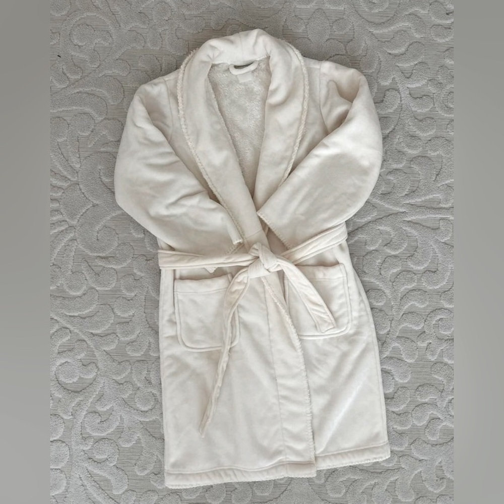 Pottery Barn Plush Robe